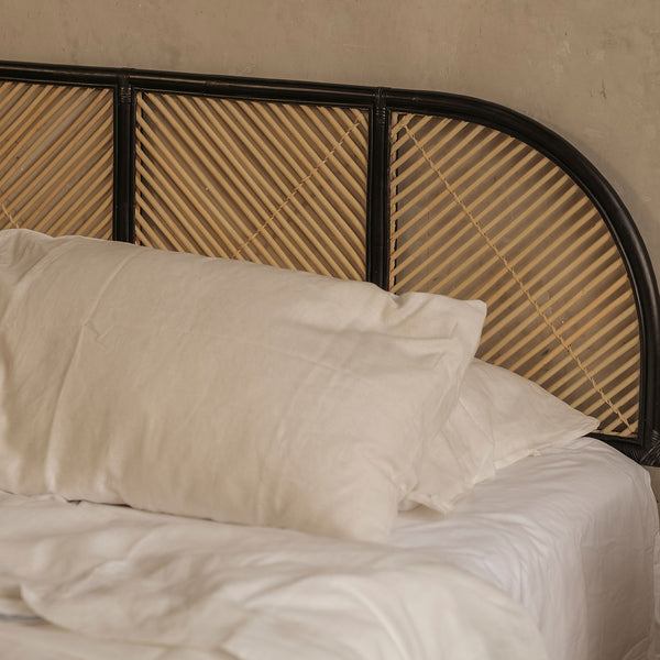 Keraton Headboard