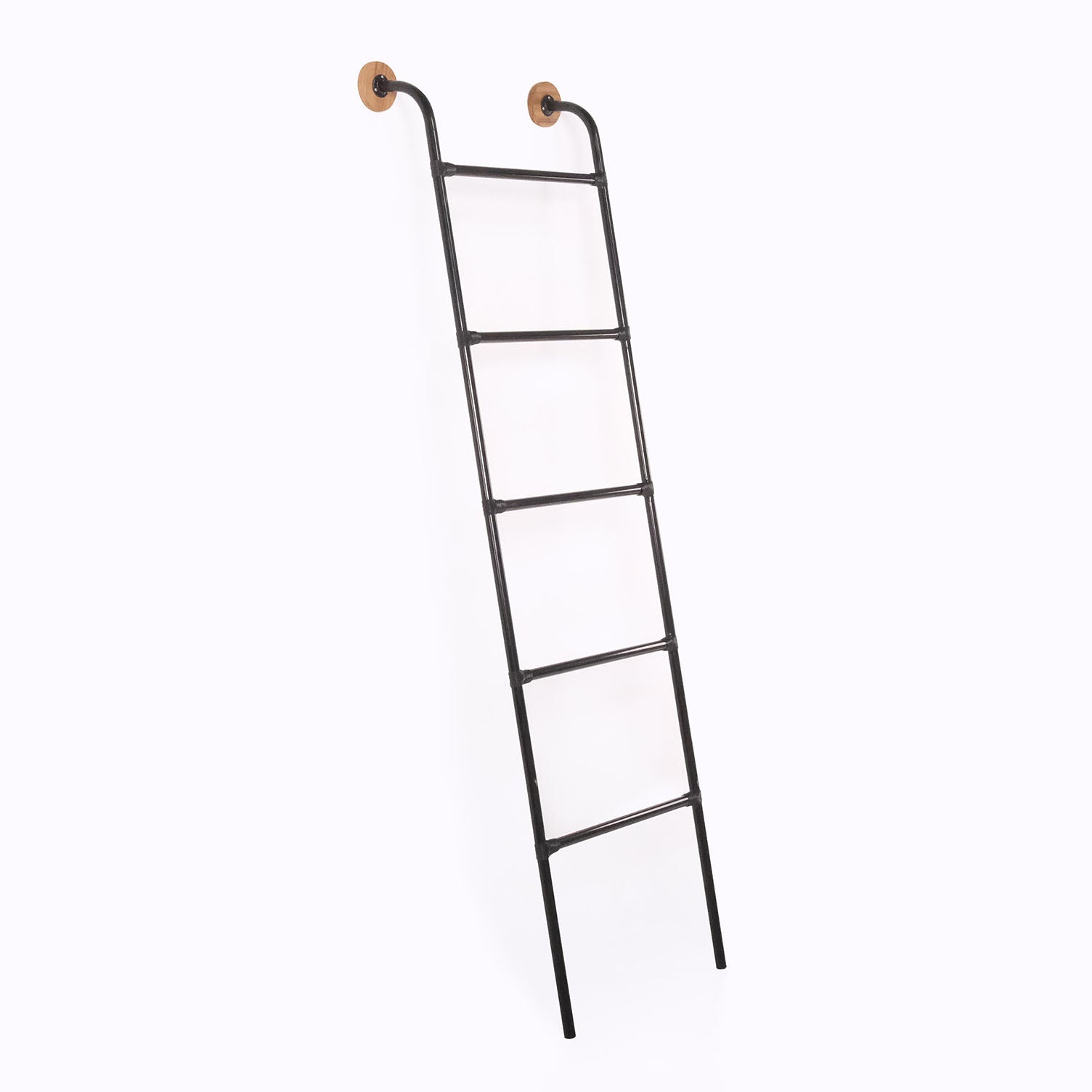Tadah Ladder Shelf